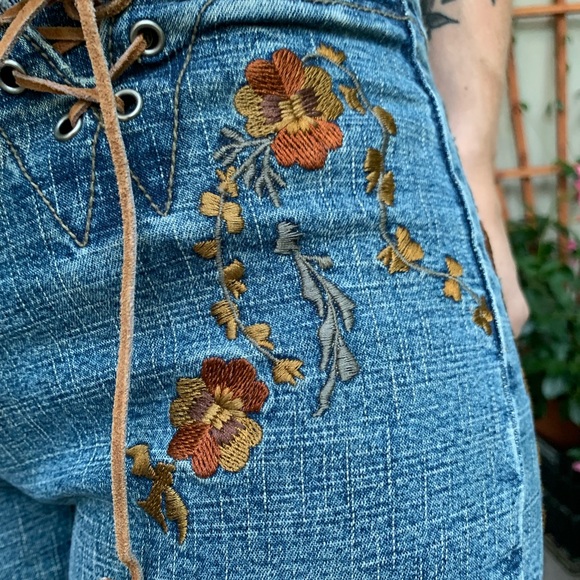 Vintage Low Rise Jeans - Picture 3 of 5